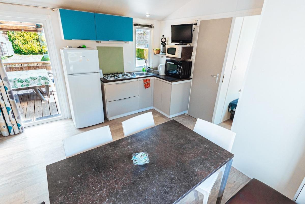 Bungalow 3 Chambres Pour 6 Pers Avec Climatisation Camping 3 Etoiles サモエンヌ エクステリア 写真