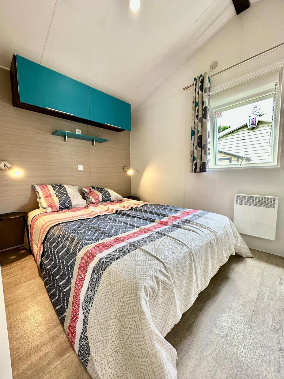 Bungalow 3 Chambres Pour 6 Pers Avec Climatisation Camping 3 Etoiles サモエンヌ エクステリア 写真